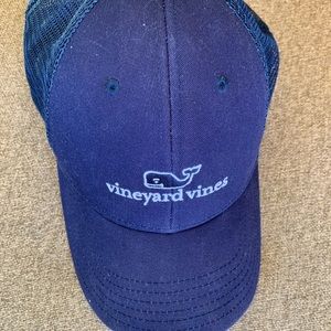 Mens Vineyard Vines Trucker  Hat